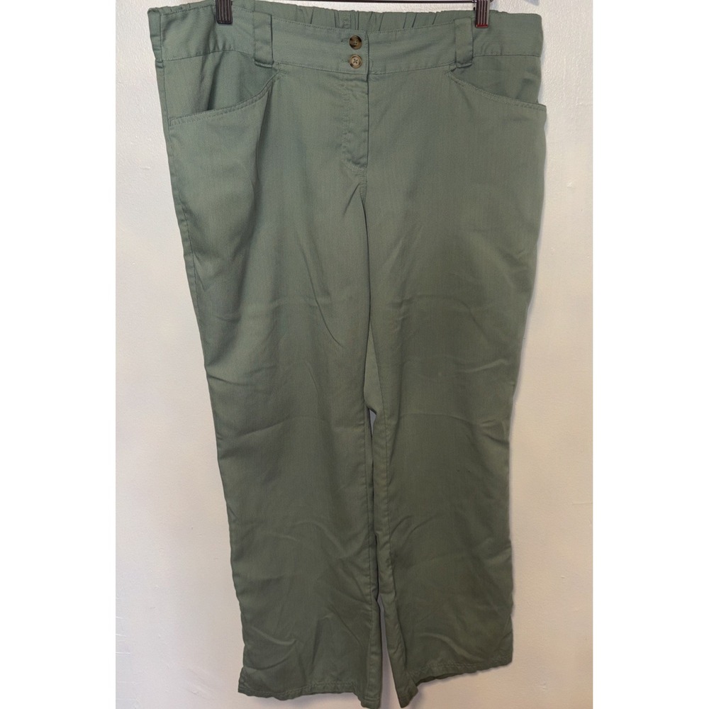Barco Classic Cordory Womens Pants green size 13/14